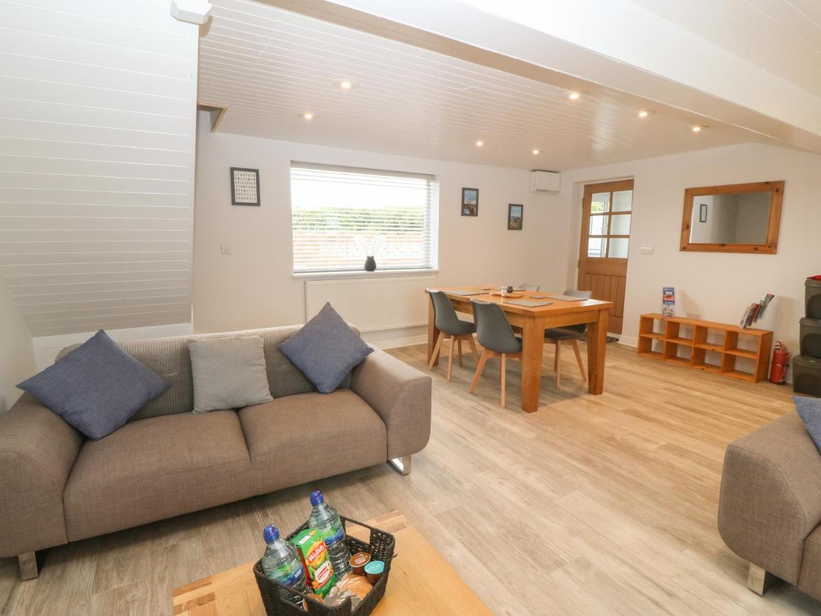 Villa Bryn Eglwys Bach à Llanfairpwllgwyngyll Extérieur photo